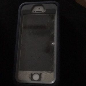 iPhone 5s with otter box